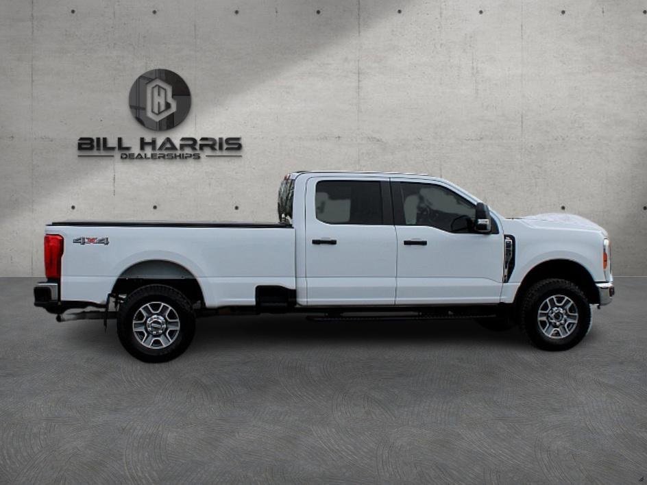 Used 2023 Ford F250 XL image 6