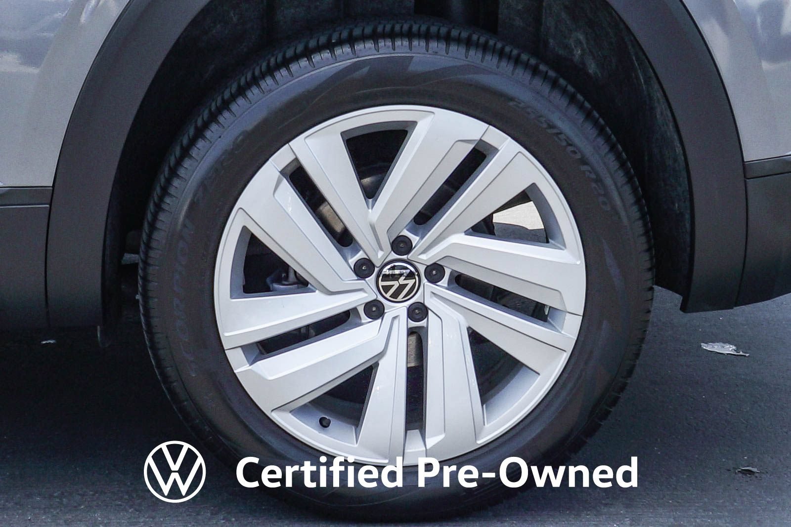 Certified 2023 Volkswagen Atlas Cross Sport SE FWD image 13