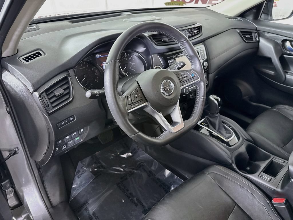 Used 2018 Nissan Rogue SL w/ Premium Package AWD/4WD image 18