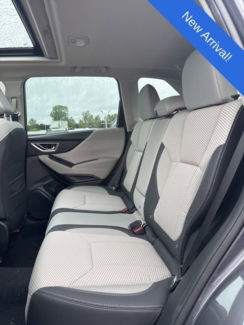 Used 2024 Subaru Forester Premium AWD/4WD image 10