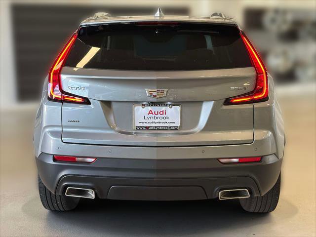 Used 2023 Cadillac XT4 Luxury w/ Cold Weather Package image 5