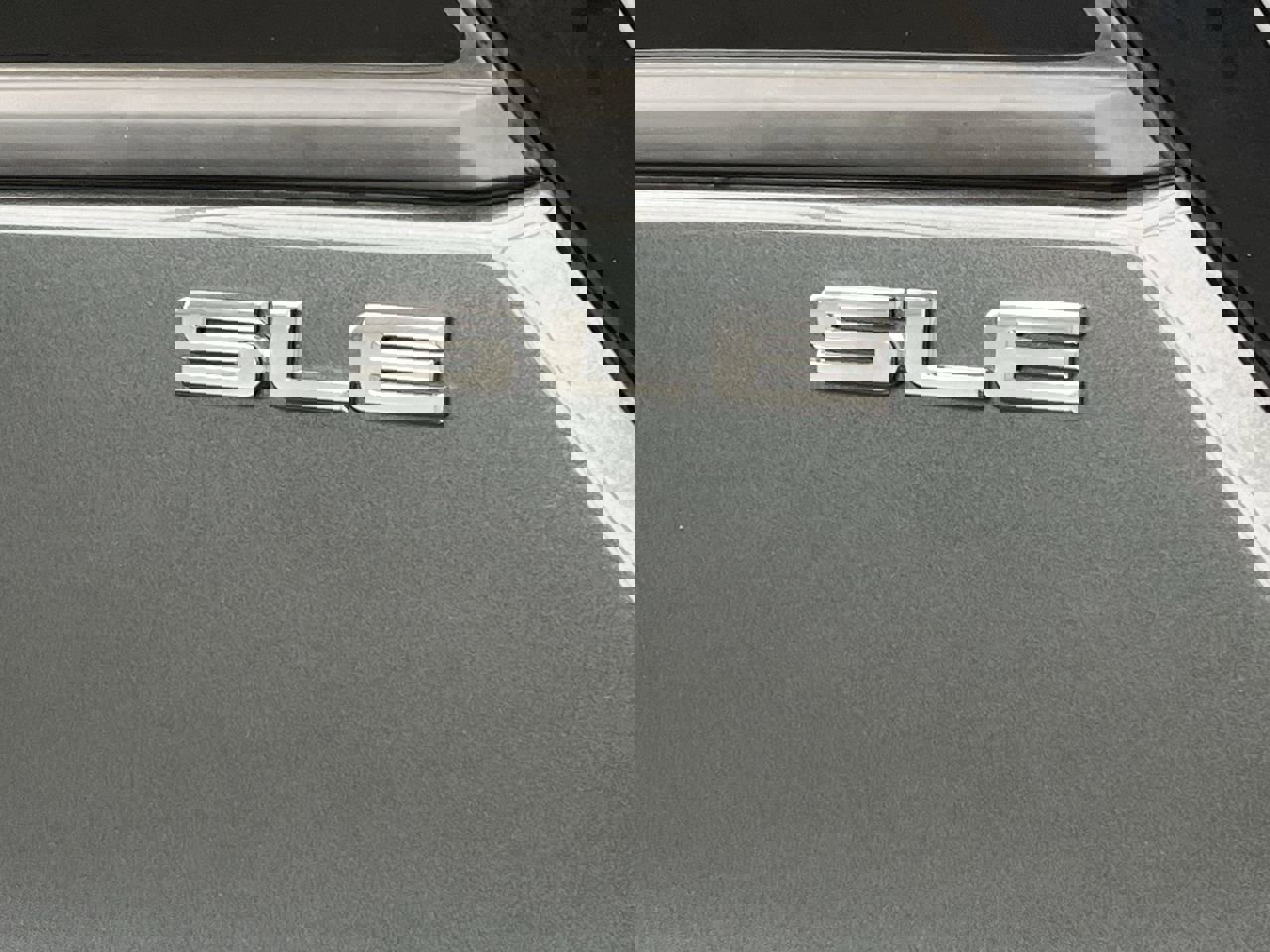 Used 2021 GMC Terrain SLE AWD/4WD image 26