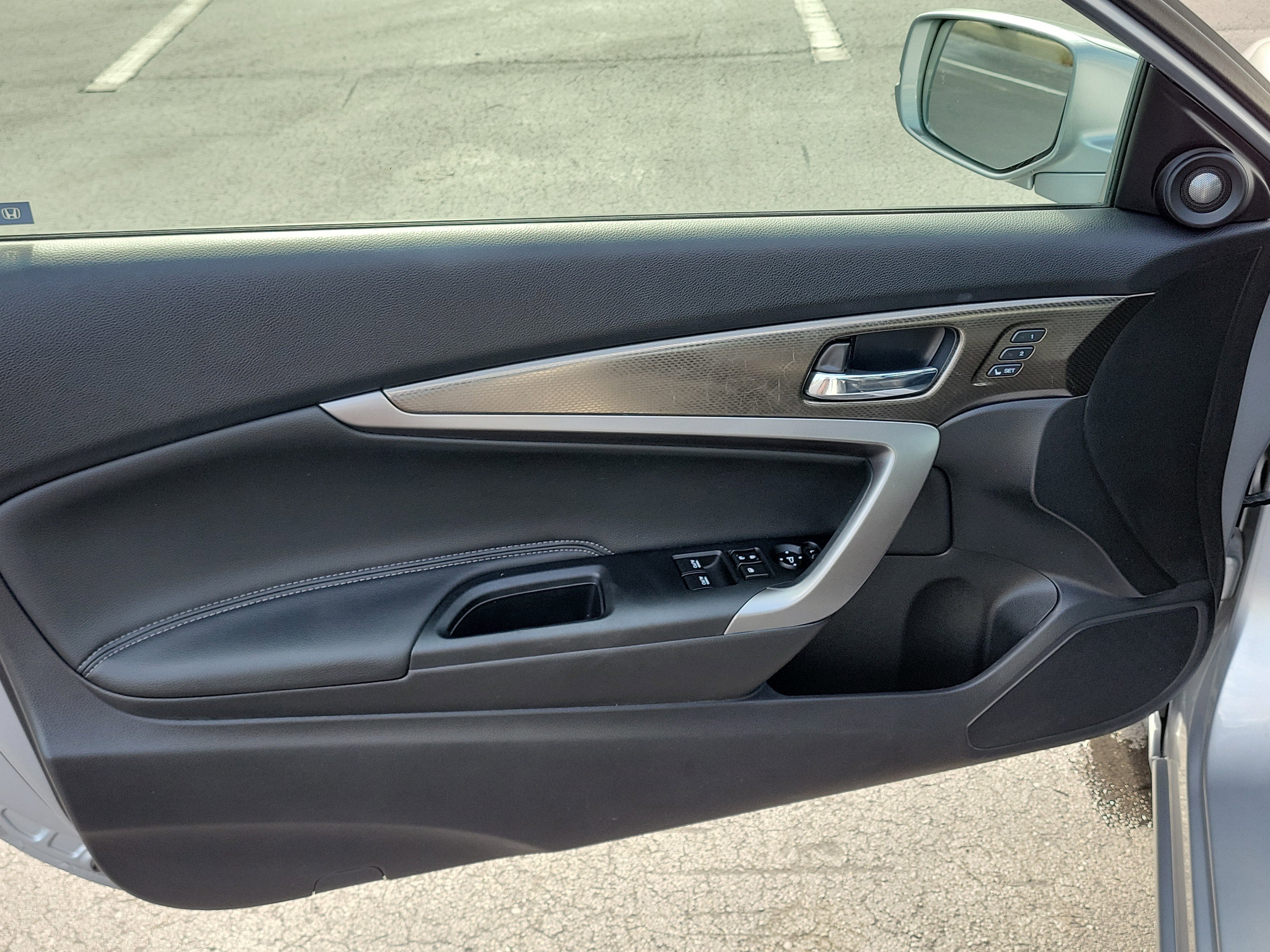 Used 2017 Honda Accord EX-L image 13