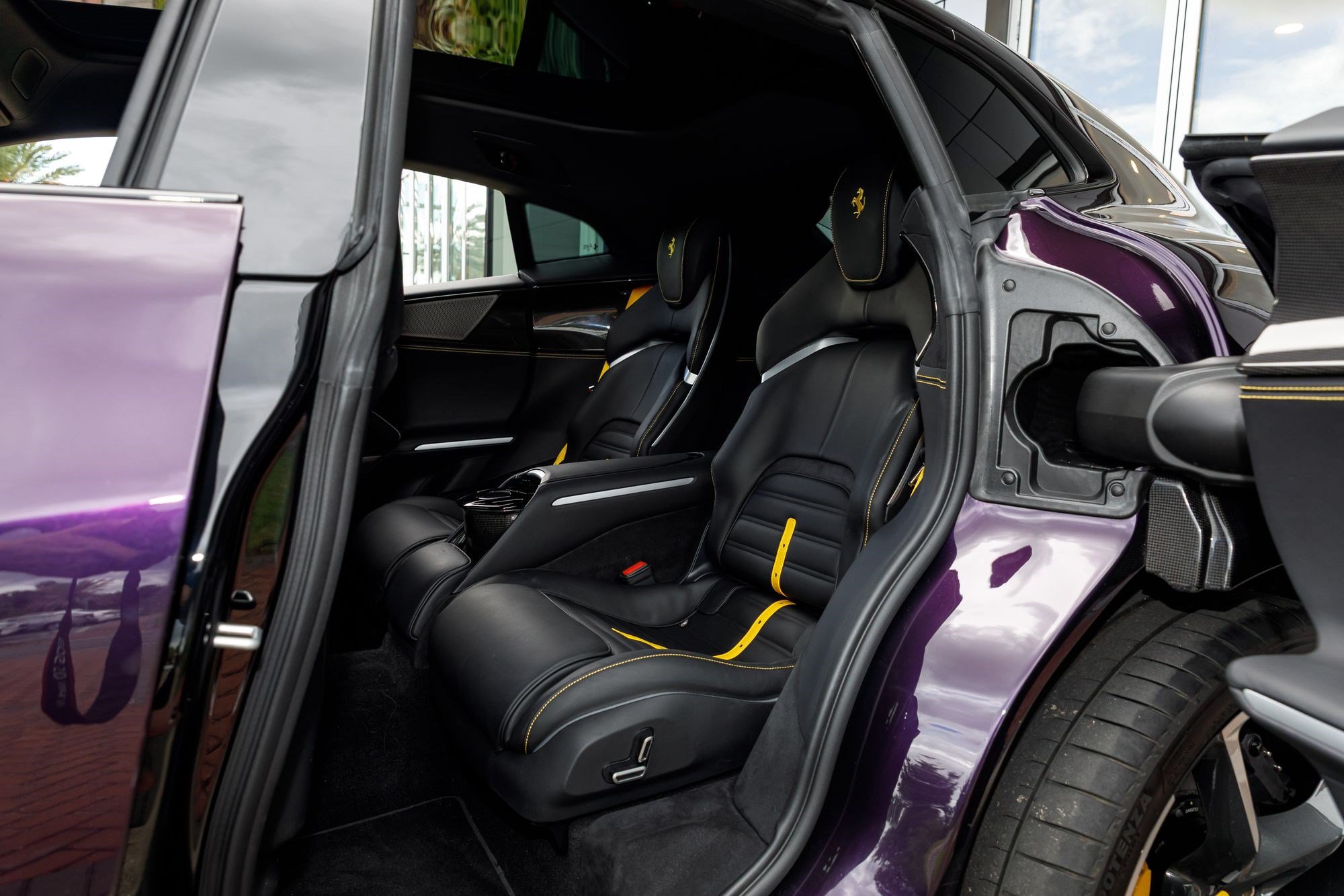 Used 2024 Ferrari Purosangue AWD/4WD image 37