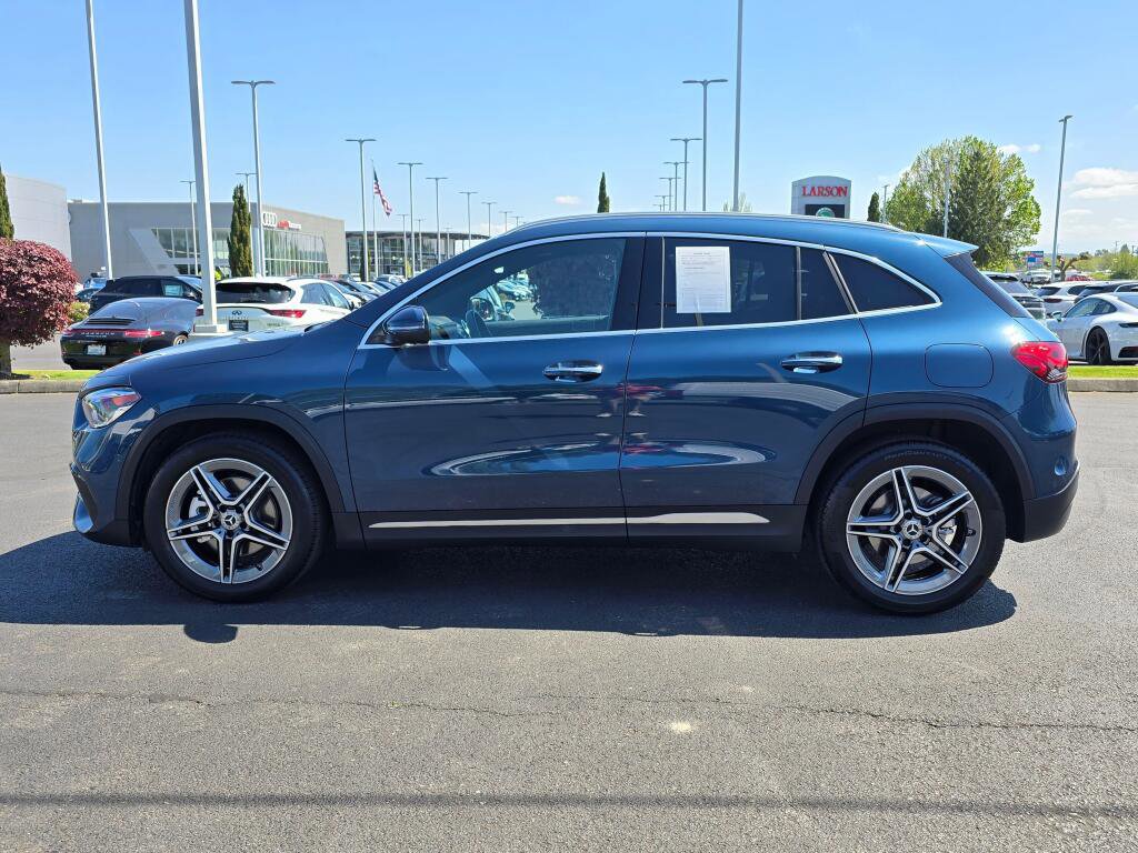 Used 2022 Mercedes-Benz GLA 250 4MATIC image 3