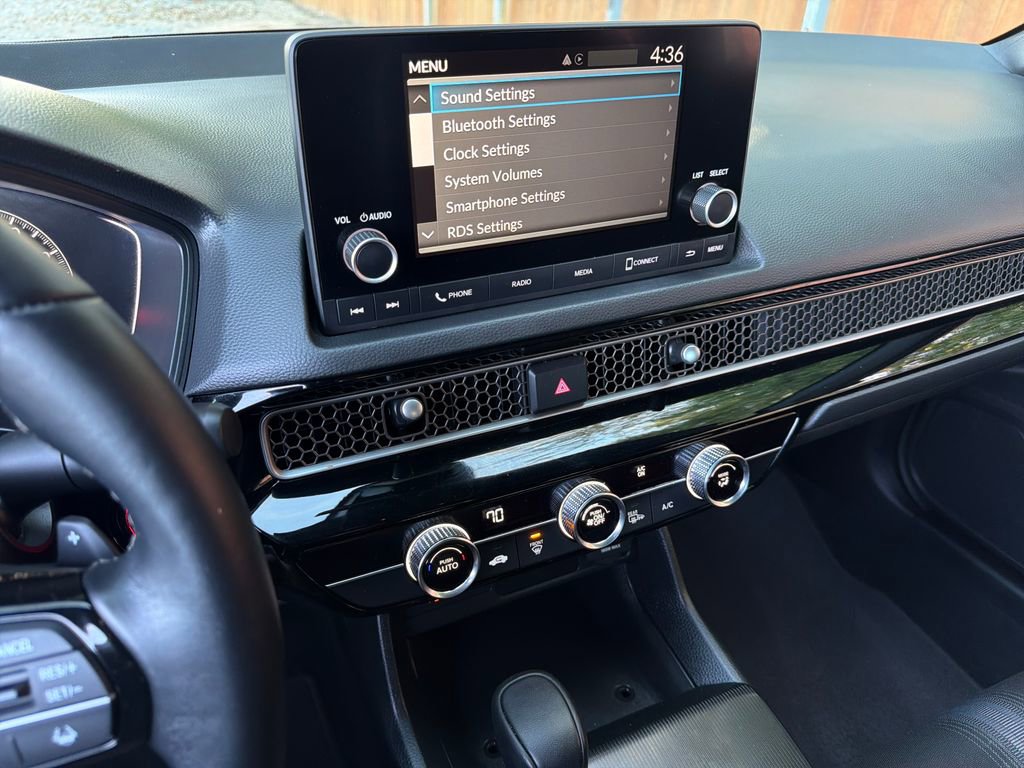 Used 2025 Honda Civic Sport image 26