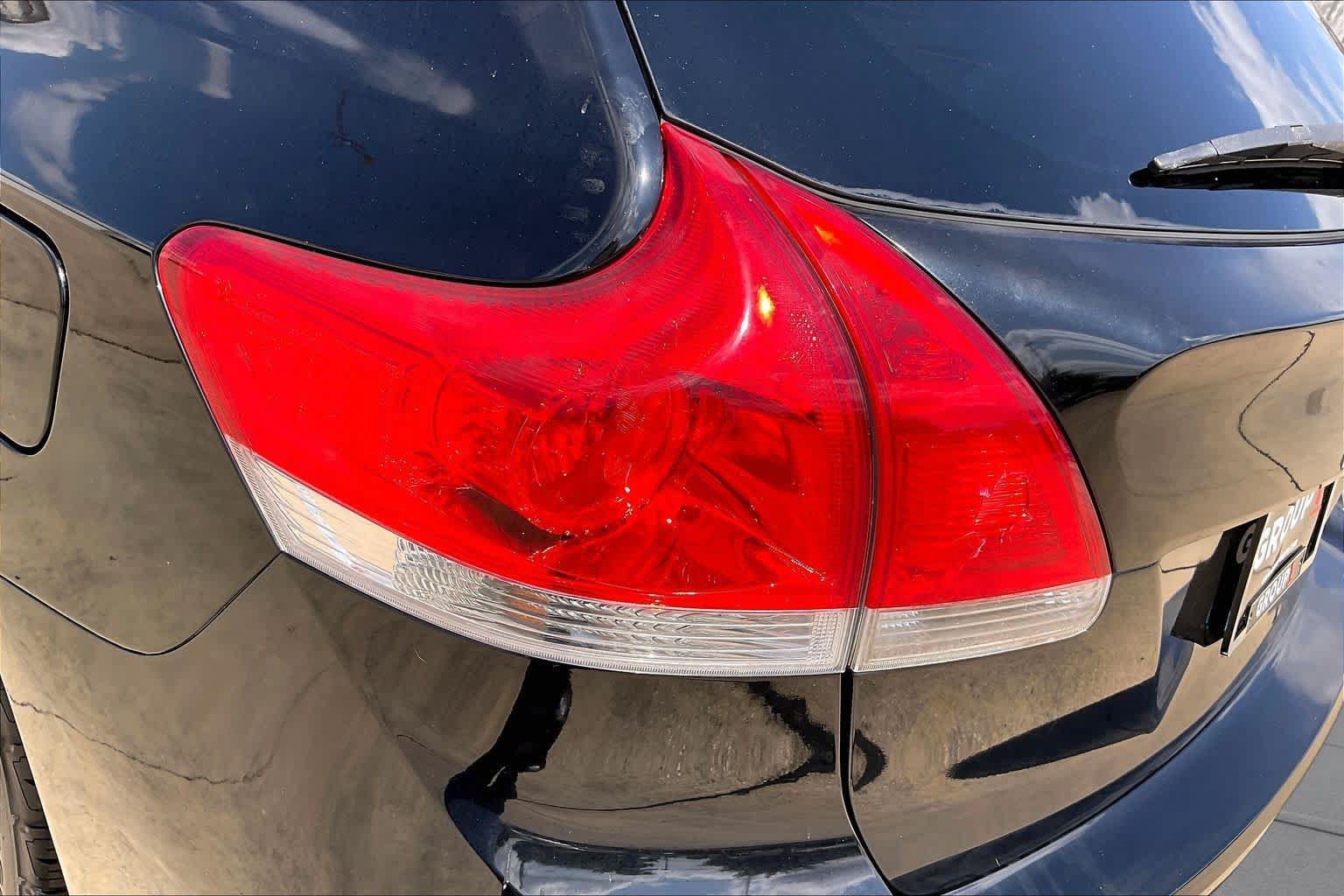 Used 2011 Toyota Venza w/ Leather Pkg FWD image 22