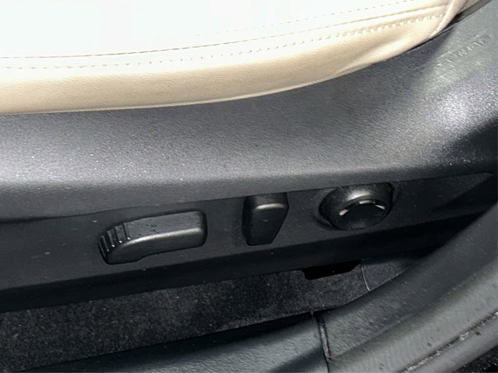 Used 2023 Subaru Legacy Limited image 35