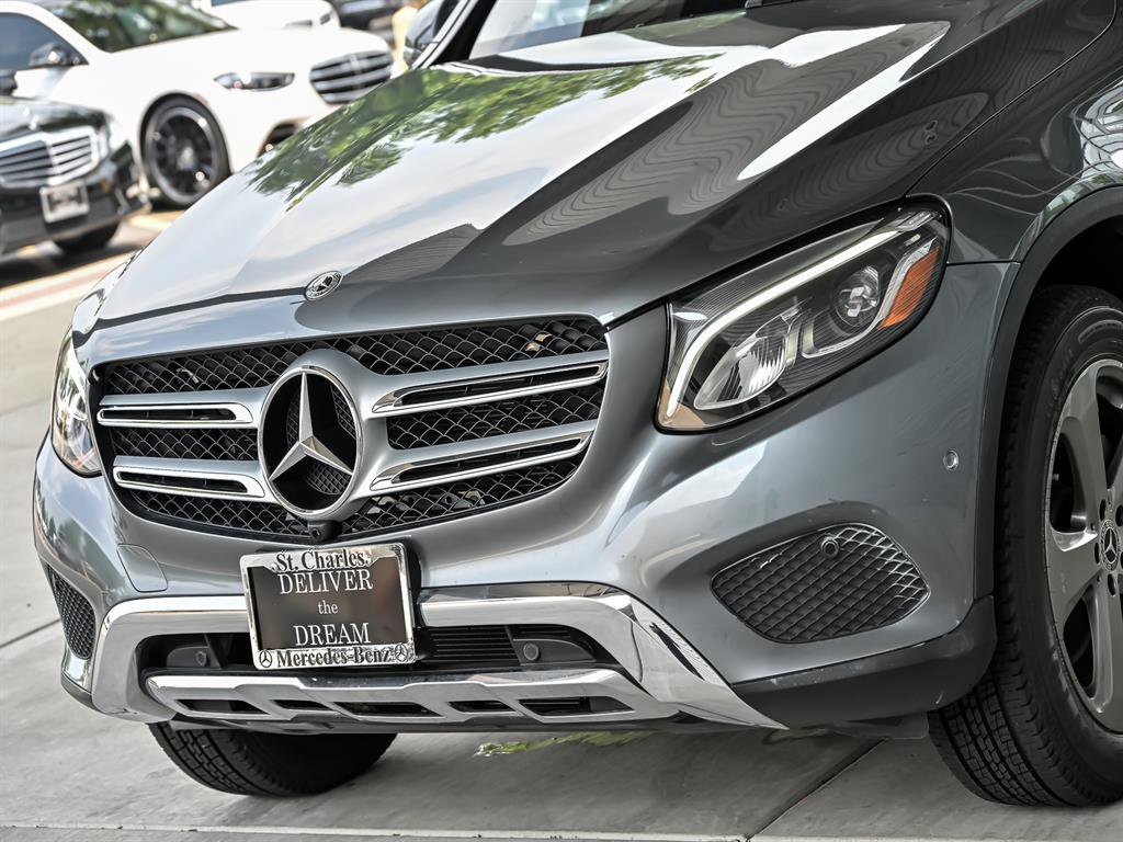 Used 2019 Mercedes-Benz GLC 300 4MATIC image 4