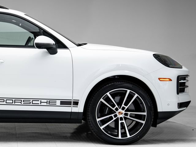 New 2026 Porsche Cayenne image 31