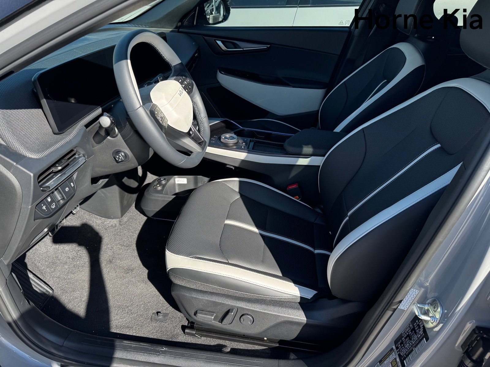 New 2025 Kia EV6 GT-Line image 9