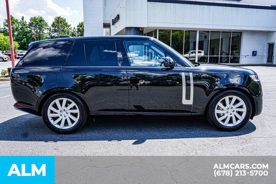 Used 2023 Land Rover Range Rover SE AWD/4WD image 8