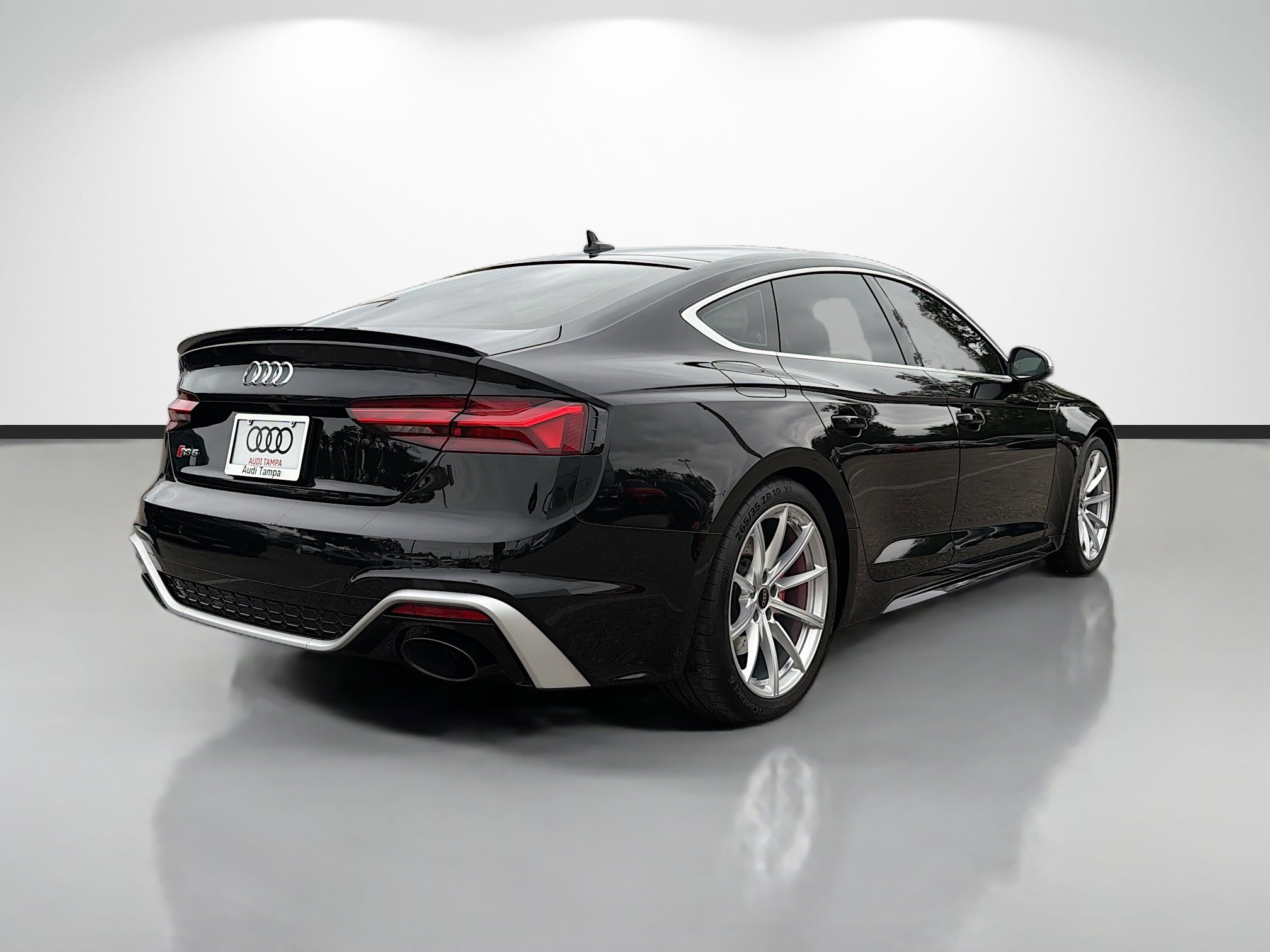 Certified 2023 Audi RS 5 Sportback image 3