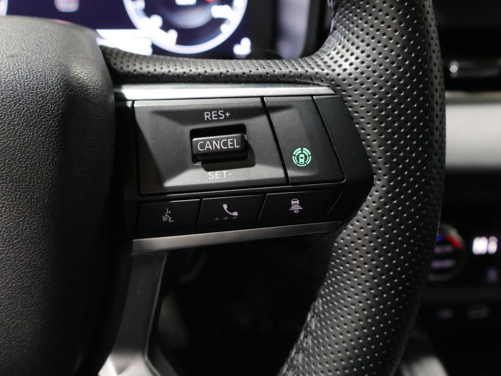 Used 2024 Mitsubishi Outlander SEL AWD/4WD image 37