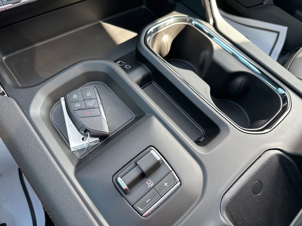 New 2026 GMC Sierra 2500 AT4 w/ AT4 Premium Plus Package image 27