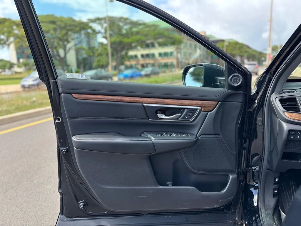 Used 2022 Honda CR-V Touring image 14