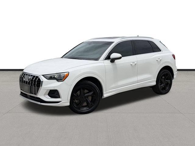 Used 2020 Audi Q3 2.0T Premium w/ Convenience Package AWD/4WD image 1