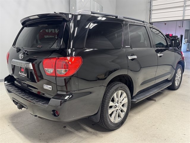 Used 2015 Toyota Sequoia Limited AWD/4WD image 7