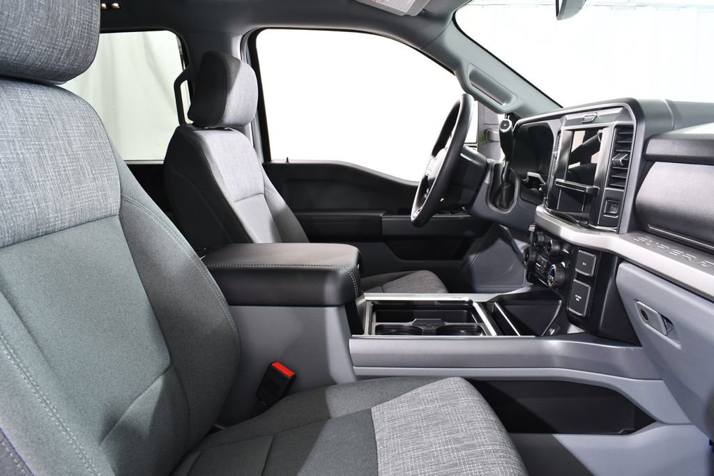 New 2025 Ford F550 XLT w/ XLT Value Package image 16