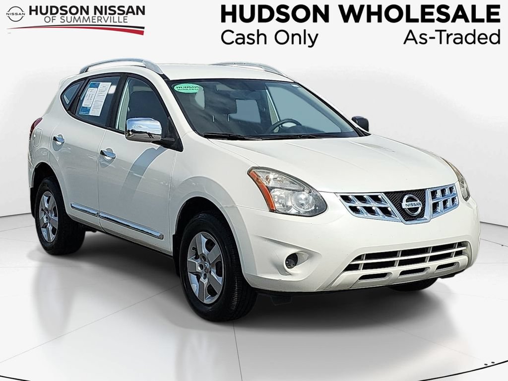 Used 2015 Nissan Rogue S w/ Convenience Package FWD image 1