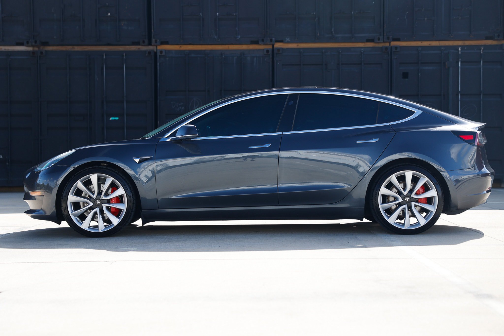 Used 2018 Tesla Model 3 Performance AWD/4WD image 5
