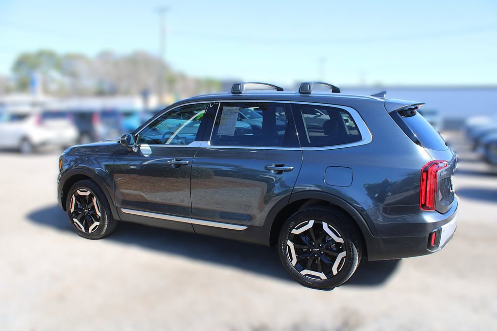 Used 2024 Kia Telluride S w/ S Sunroof Package image 13
