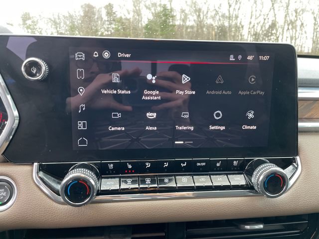 Used 2024 GMC Canyon Denali AWD/4WD image 33