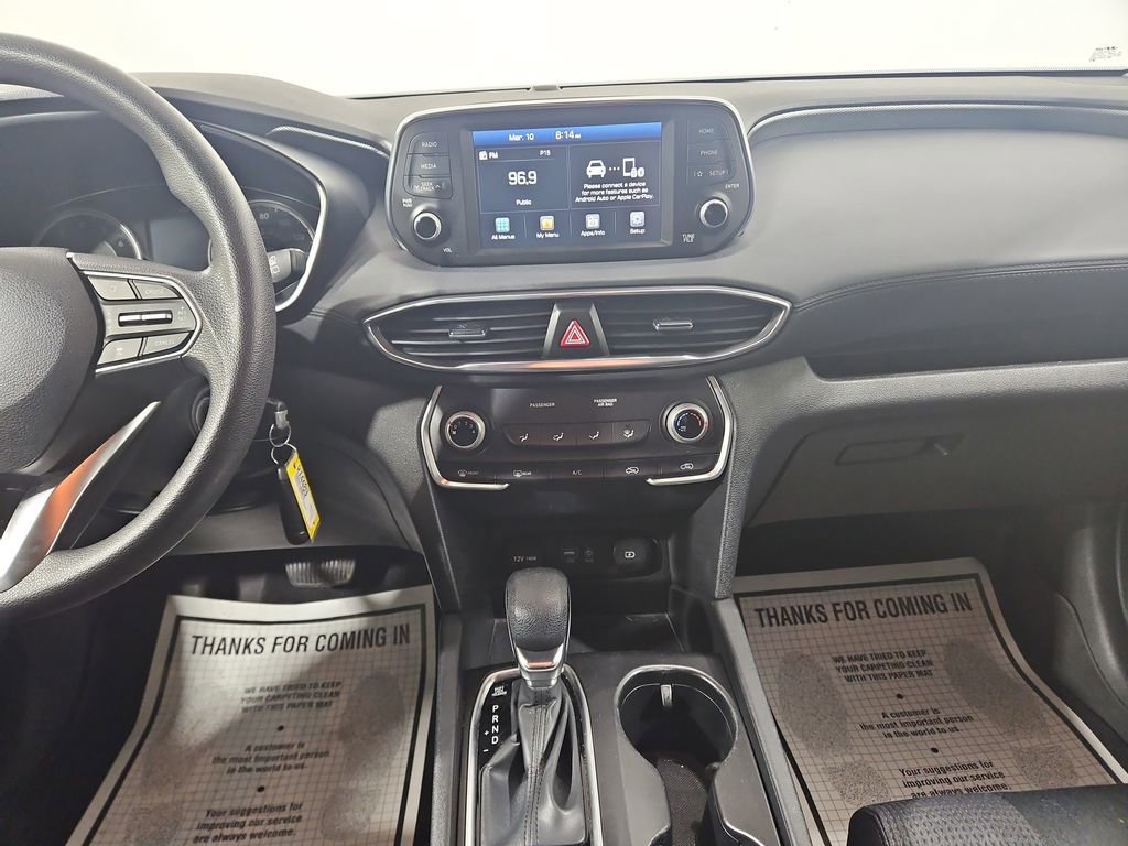Used 2020 Hyundai Santa Fe SE image 18