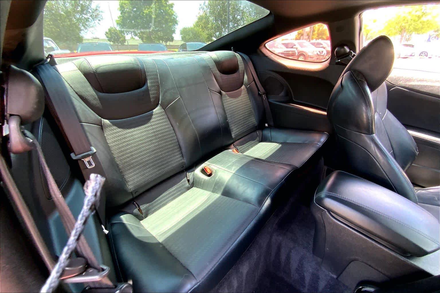 Used 2013 Hyundai Genesis 3.8 RWD image 19