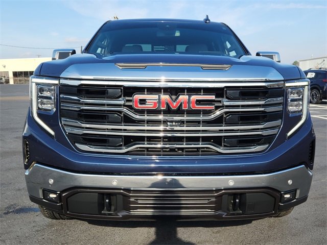 Used 2022 GMC Sierra 1500 SLT w/ SLT Premium Plus Package image 8
