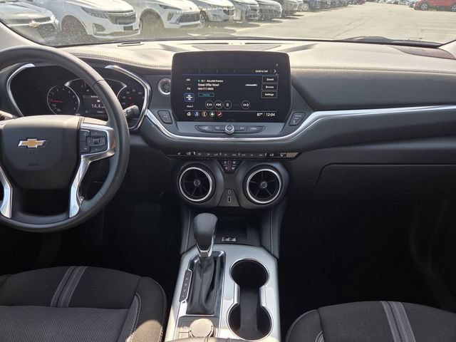 Certified 2024 Chevrolet Blazer LT w/ Convenience Package FWD image 18