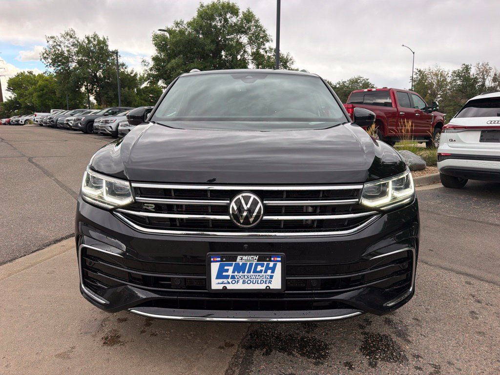 Used 2023 Volkswagen Tiguan SEL R-Line AWD/4WD image 8