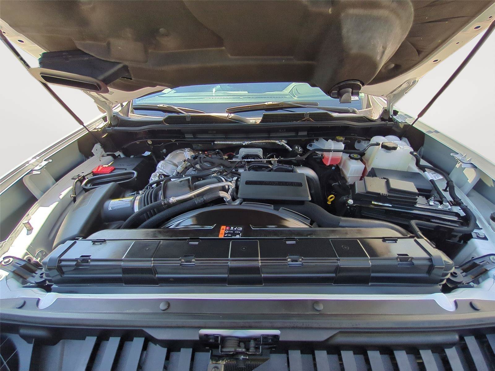 Used 2025 Chevrolet Silverado 2500 LT w/ Convenience Package AWD/4WD image 36