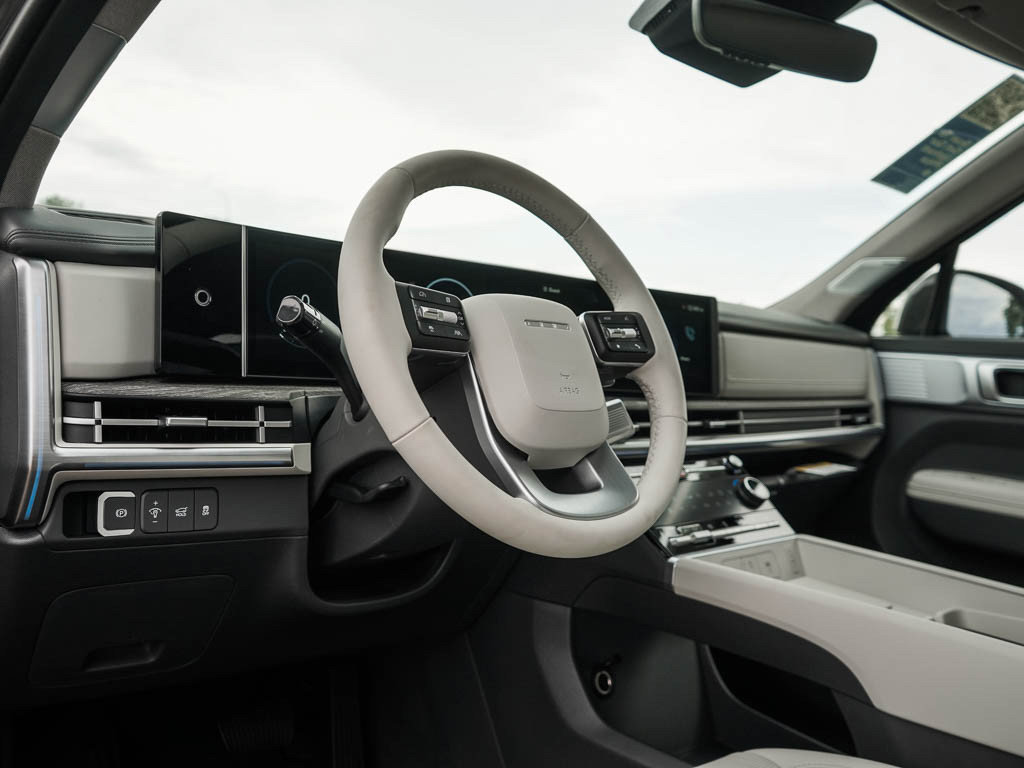 New 2026 Hyundai Santa Fe Limited AWD/4WD image 20