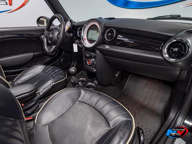 Used 2013 MINI Cooper S image 23