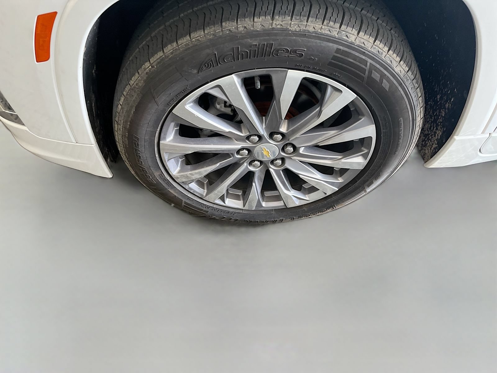 Used 2022 Chevrolet Traverse Premier AWD/4WD image 32