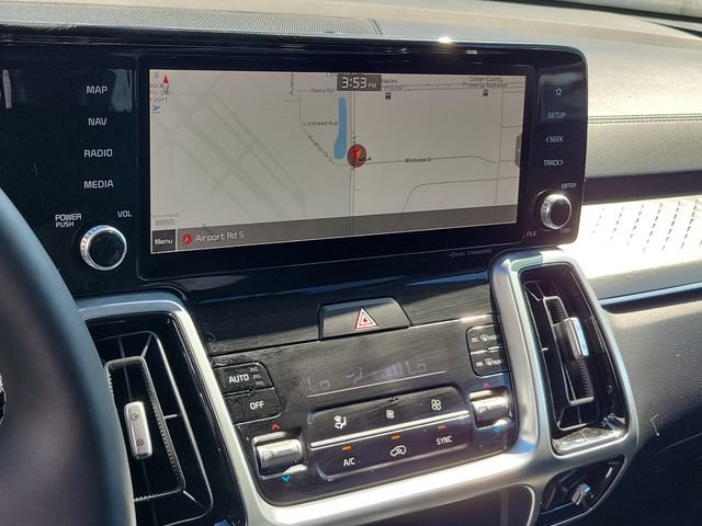 Certified 2022 Kia Sorento SX FWD image 28