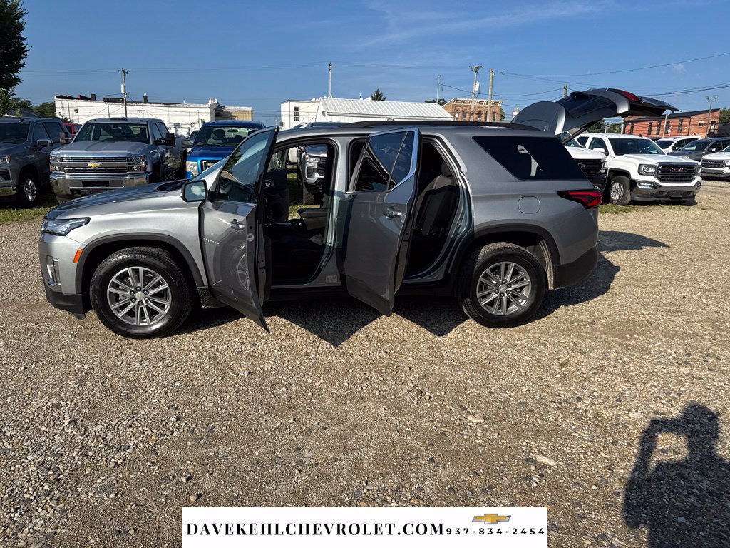 Used 2023 Chevrolet Traverse LT AWD/4WD image 26