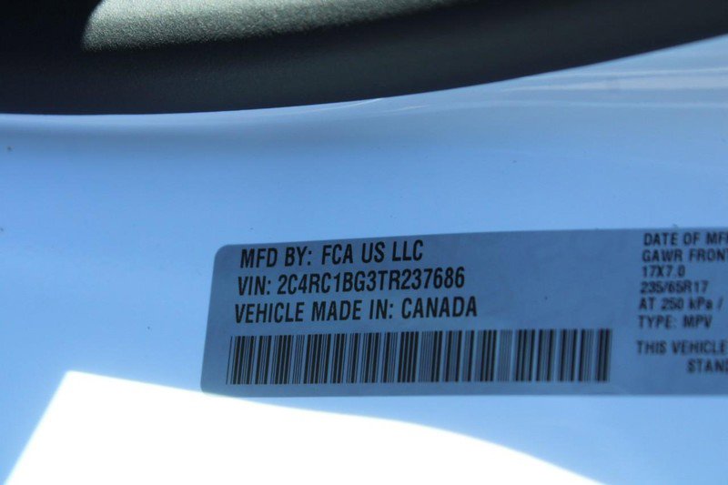 New 2026 Chrysler Pacifica Select image 8