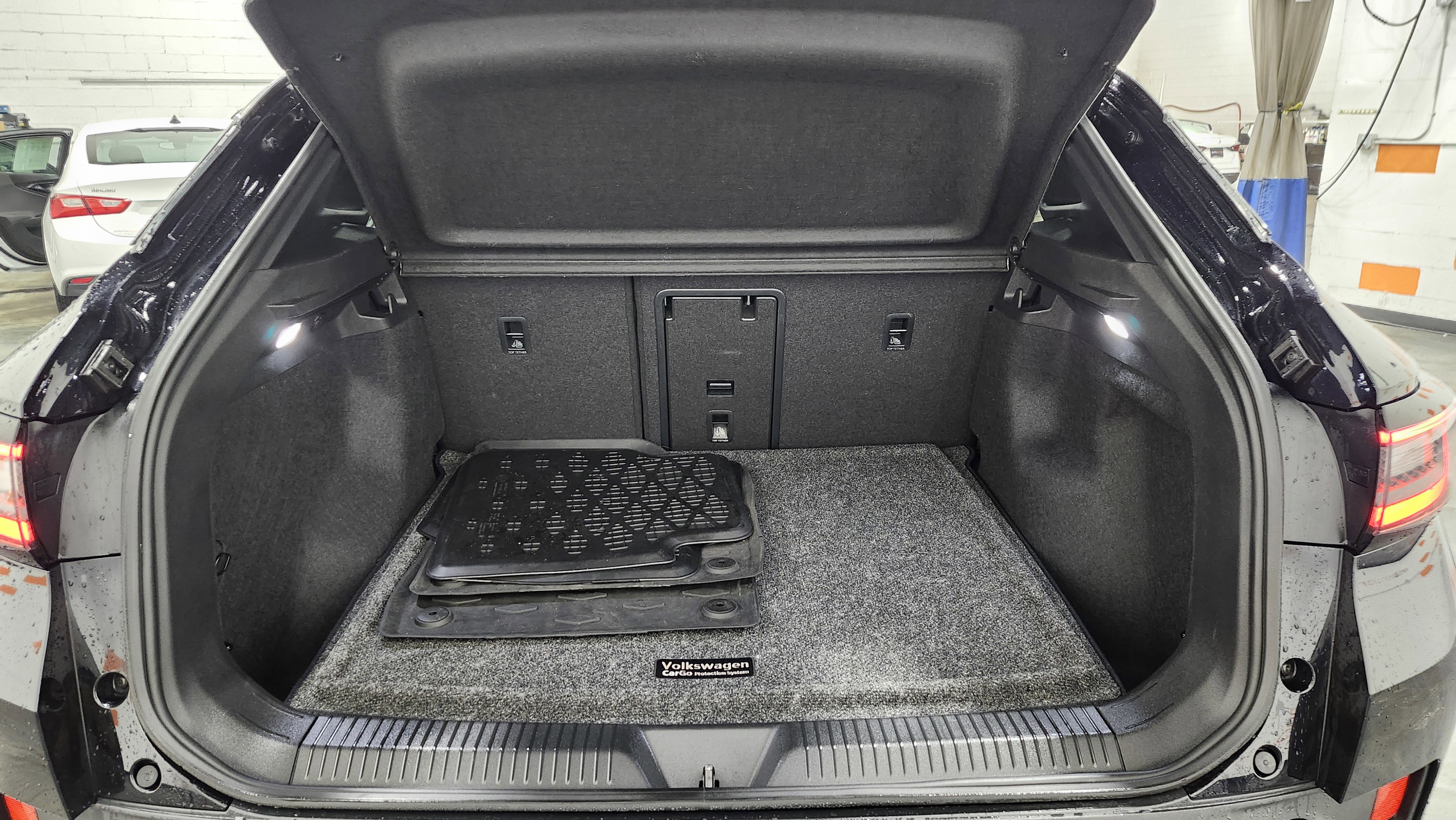 Used 2023 Volkswagen ID.4 Pro S image 23