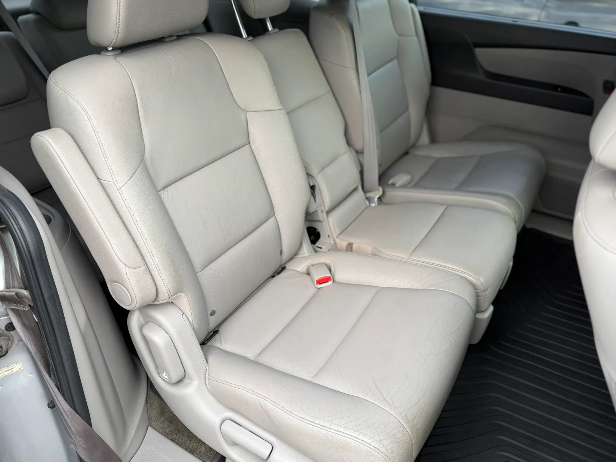 Used 2015 Honda Odyssey EX-L image 26