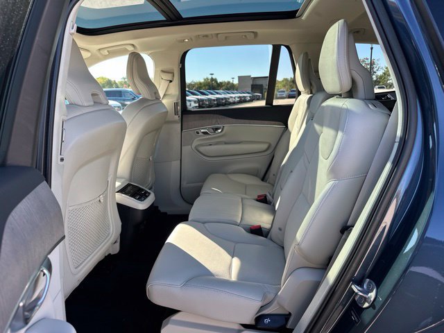 Certified 2023 Volvo XC90 B6 Plus w/ Protection Package Premier AWD/4WD image 15