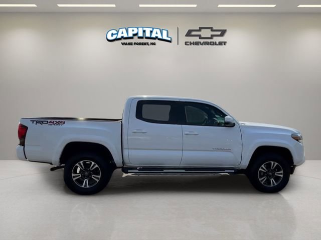 Used 2019 Toyota Tacoma TRD Sport AWD/4WD image 6