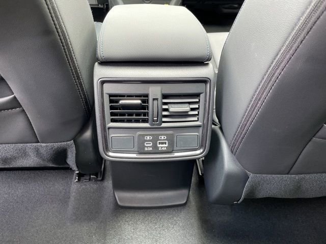 Used 2025 Subaru Forester Limited image 26