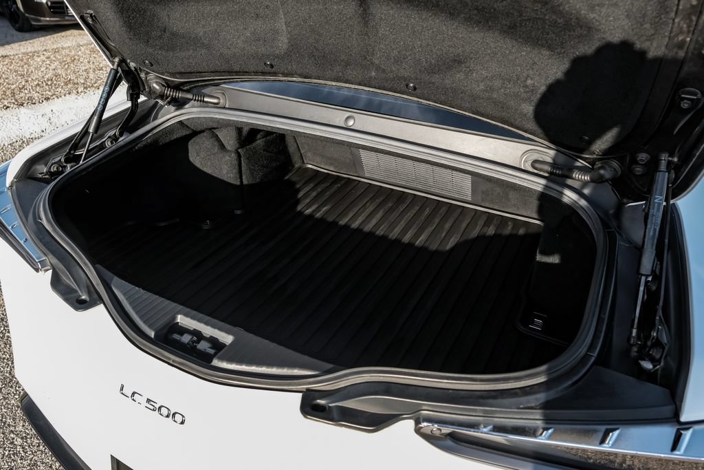 Used 2018 Lexus LC 500 Coupe w/ Touring Package RWD image 54