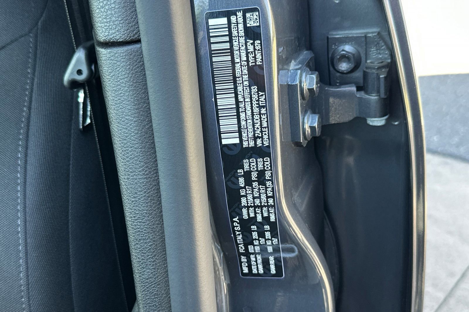 Used 2023 Jeep Renegade Latitude image 31