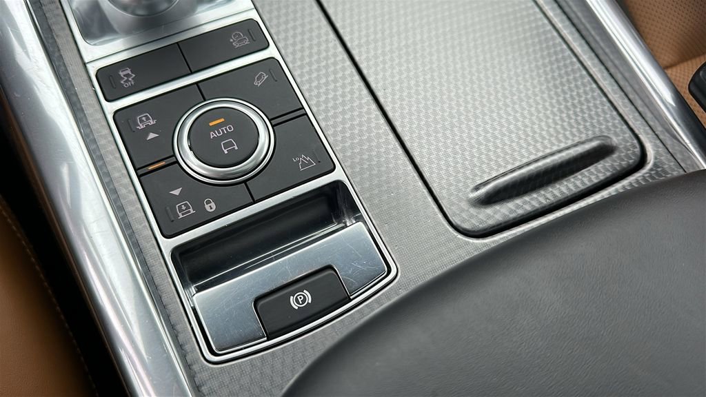 Certified 2022 Land Rover Range Rover Sport HSE Dynamic image 19