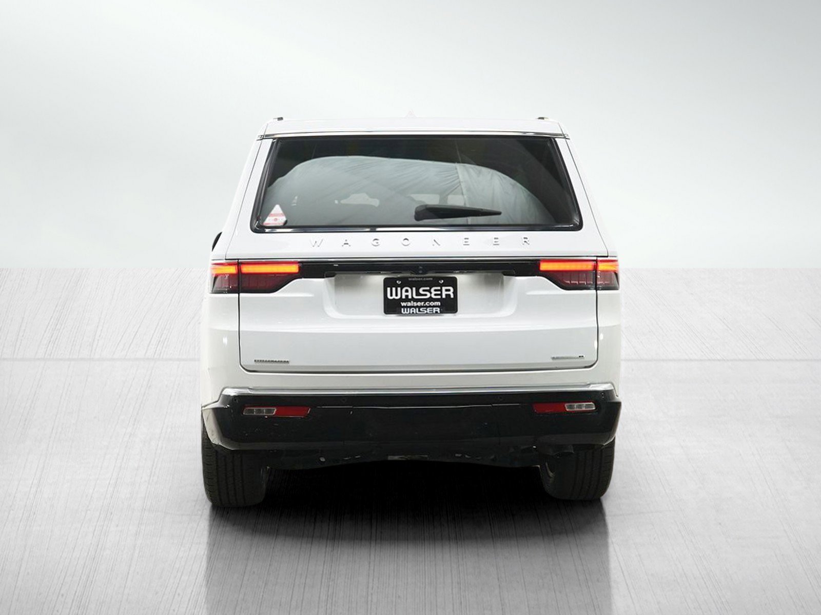 Used 2023 Jeep Wagoneer Series II AWD/4WD image 4