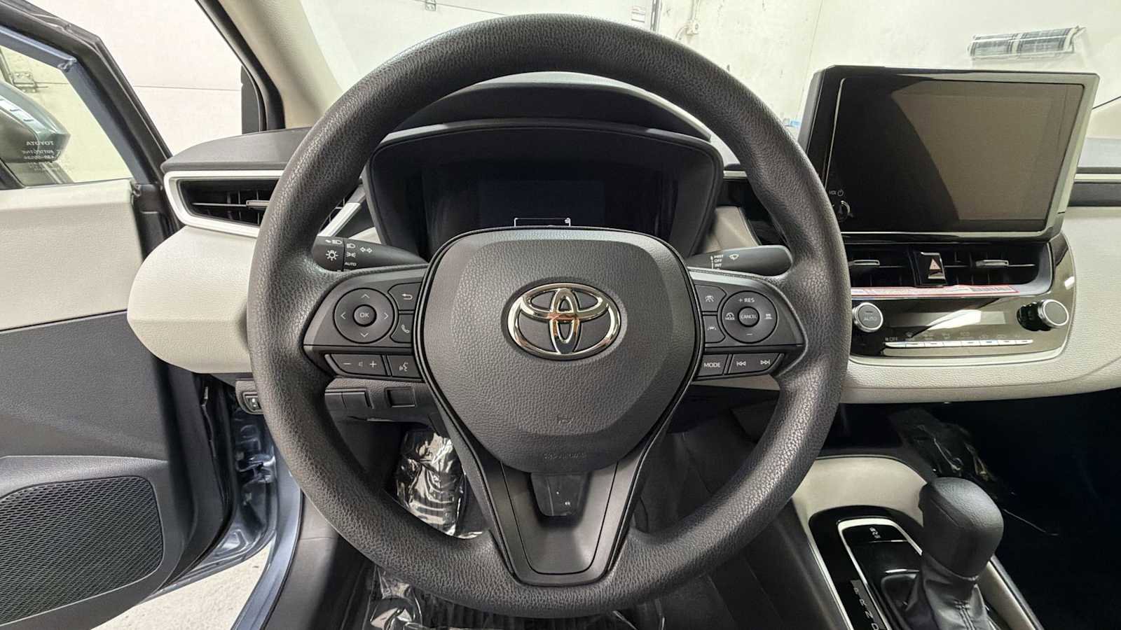 New 2026 Toyota Corolla LE image 16
