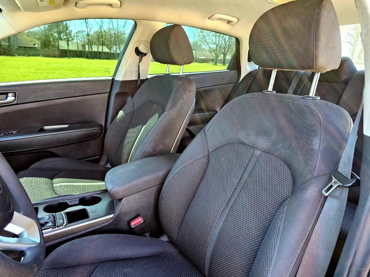 Used 2020 Kia Optima LX FWD image 18
